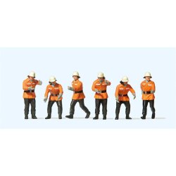 Preiser 10242 - Feuerwehrm&auml;nner im Einsatz