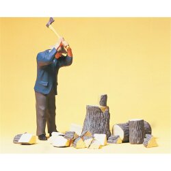 Preiser 45090 - Bauer, Holz hackend