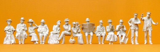 Preiser 63032 - Lokf&uuml;hrer, Heizer und sitzende Reisende. Um 1900. 13 unbemalte Figuren. Bausatz