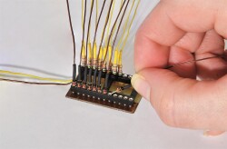 Viessmann 6049 - Steck-Verteilerleiste f&uuml;r...