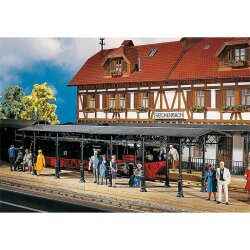 Pola 330908 - G &Uuml;berdachter Bahnsteig