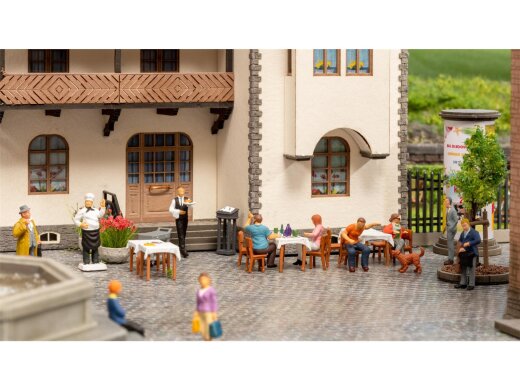 Noch 16246 - H0 Figuren-Themenwelt &quot;Restaurant&quot;