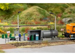 Auhagen 11469 - H0 Kleinlok-Tankstelle