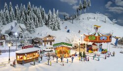 Faller 190143 - H0 Aktions-Set Weihnachtsmarkt