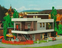 Faller 109257 - B-257 Modernes Haus mit Flach