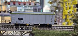 NME 542690 - H0 Offener G&uuml;terwagen Eamnos, CAPTRAIN,...