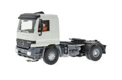 Viessmann 8114 - H0 MB ACTROS 2-achs Sattelschlepper,...