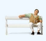 Preiser 28274 - H0 Mann auf Parkbank