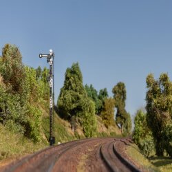 M&auml;rklin 70416 - H0 Hauptsignal mit Gittermast (Hp 0 / Hp 1 / Hp 2)