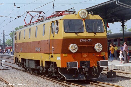 Piko 97530 - E-Lok EP09 015 PKP V + DSS PluX22