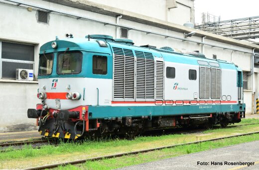 Piko 22035 - H0 Diesellok/Sound D.445 dritte Serie mit Schneepflug FS VI + PluX22 Dec.