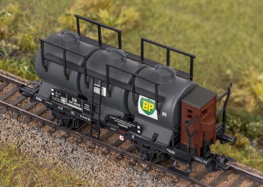 M&auml;rklin 46491 - Kesselwagen-Set mit drei Beh&auml;ltern