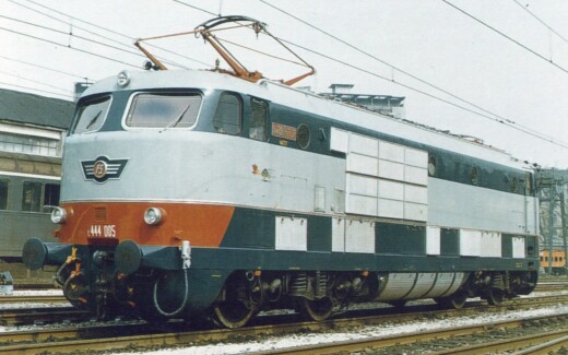 Arnold HN2701 - N FS, Elektrolokomotive E.444 005, Vorserienlok mit Versuchsl&uuml;ftern
