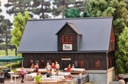 Busch 1964 - Waldgasthaus K&ouml;hlerh&uuml;tte H0