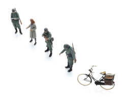 Artitec 5120023 - TT WM Checkpoint + Frau auf dem Fahrrad...