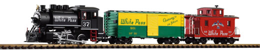 Piko 37106 - G-White Pass  &amp; Yukon Starter Set (Boxcar, Caboose) &amp; Analog Sound