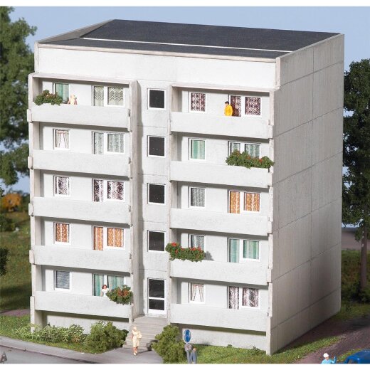 Piko 61146 -  Plattenbau WBS70 Basis-Set