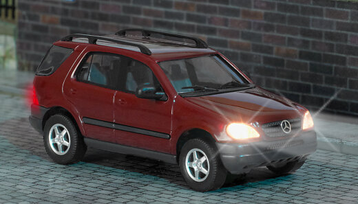 Busch 5659 - H0      Mercedes M-Klasse