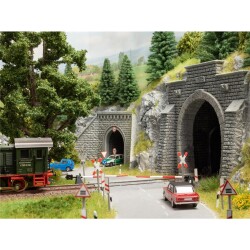 Noch 14387 - H0 Verkehrsschilder-Set (werksseitig...